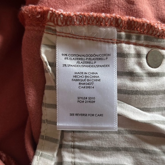 CAbi Women's Coral Skinny Jeans - Picture 6 of 8